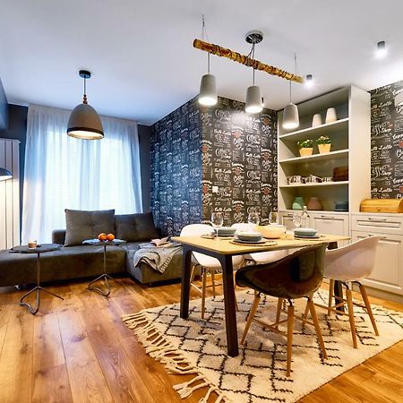 Stylish And High-End Designer Apartments In City Center Sofia Eksteriør bilde