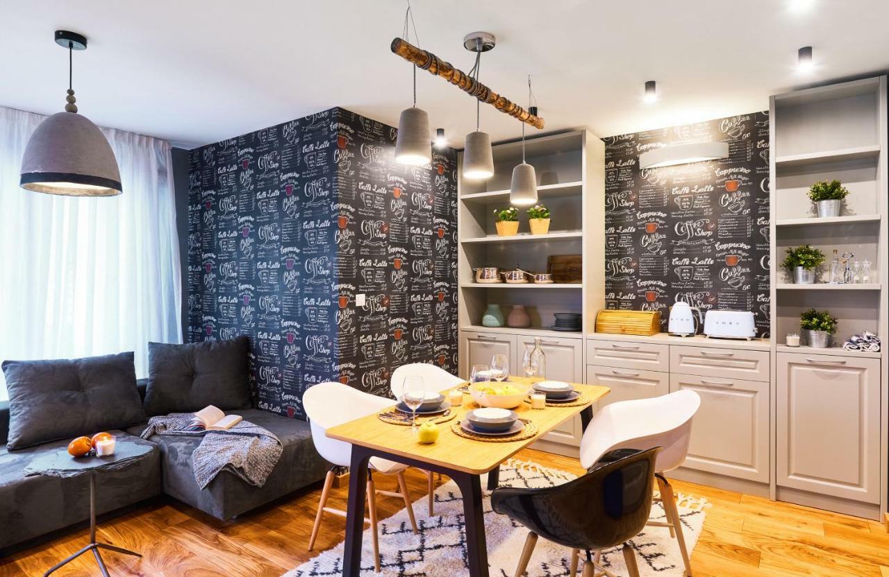 Stylish And High-End Designer Apartments In City Center Sofia Eksteriør bilde